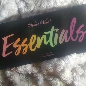 Violet Voss Essentials eyeshadow palette 10 shades
